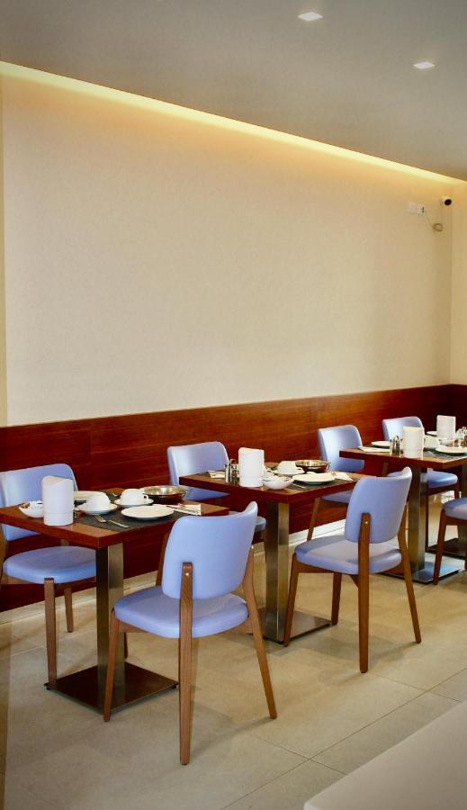 Hotel Cristina Γκράντο Εξωτερικό φωτογραφία